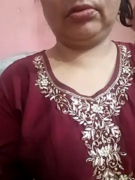 Gujju bhabhi69 online show from 04-28-26, 04:17