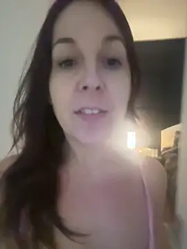 petitehotwife4u online show from 04-10-26, 11:37