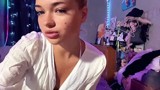 StacyChocopay online show from 08-04-26, 10:23