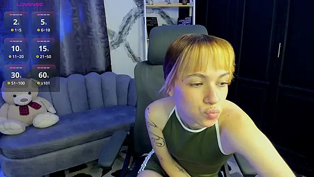 AlaskaFlowerss1  online show from 03-29-26, 05:07