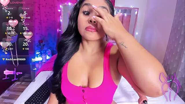 BiancaBooty online show from 06-17-26, 09:01