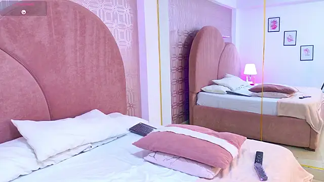 Melissa Elana online show from 03-26-26, 12:33