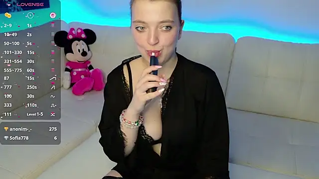 Minnie mouse 18 online show from 03-21-26, 09:07