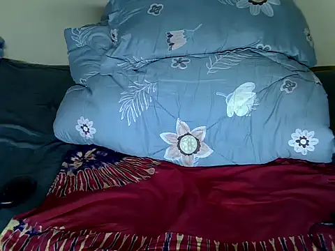 Darkchocolatequeen online show from 06-06-26, 08:08