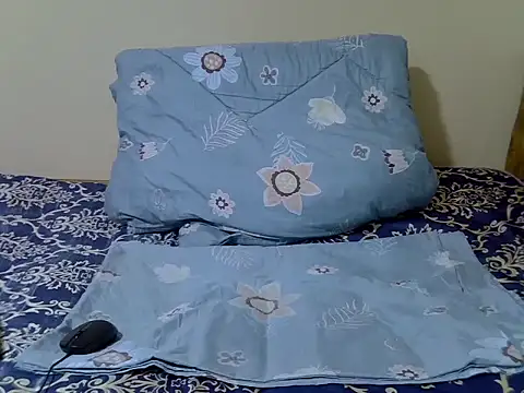 Darkchocolatequeen online show from 07-08-26, 11:04