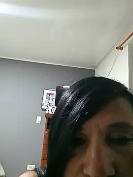 Ladygreeneyes online show from 06-12-26, 01:15