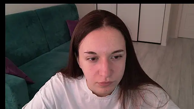 Snapshot of Ola_Queen chatting on 06-30-26, 05:08 Ola Queen online show from 06-30-26, 05:08