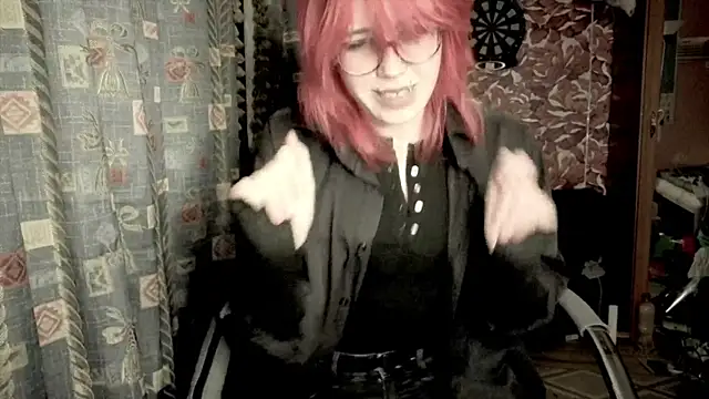 whiny emo boi online show from 04-30-26, 08:57