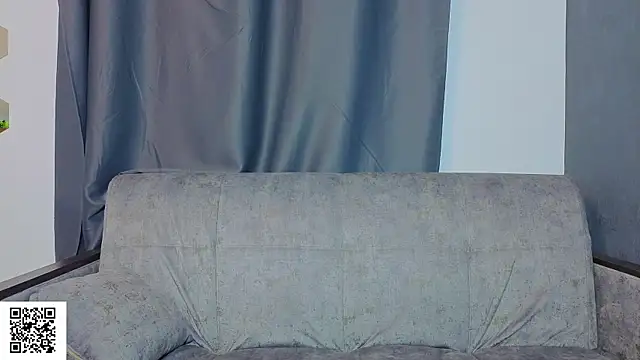 Snapshot of crispinver chatting on 06-15-26, 08:33 crispinver online show from 06-15-26, 08:33
