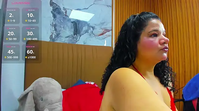 Snapshot of MAYTE1096 chatting on 05-07-26, 08:03 MAYTE1096 online show from 05-07-26, 08:03