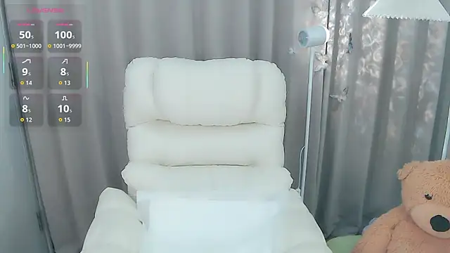 XI-XI-668 online show from 04-04-26, 10:51