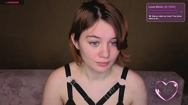 Snapshot of ElizabethRedWings chatting on 05-05-26, 02:41 ElizabethRedWings online show from 05-05-26, 02:41