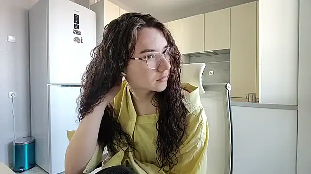 LaritaTocchio online show from 04-05-26, 07:05
