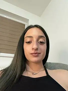 BiancaCharm online show from 05-17-26, 07:32