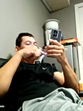 juanchitcto37 online show from 03-22-26, 01:47