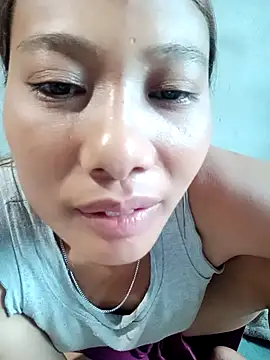 Snapshot of Leiley_98 chatting on 07-25-26, 02:42 Leiley 98 online show from 07-25-26, 02:42