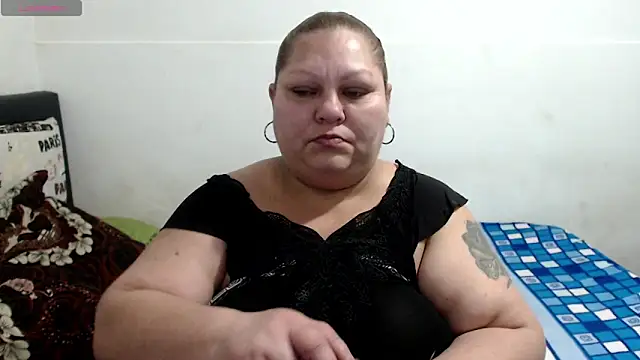 Snapshot of rossitaspace01 chatting on 05-28-26, 12:35 rossitaspace01 online show from 05-28-26, 12:35