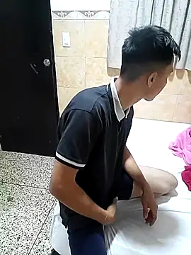 Sjshwhwh online show from 04-27-26, 03:48