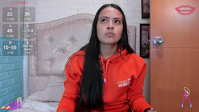 LITTLE-NESSA online show from 04-15-26, 01:29
