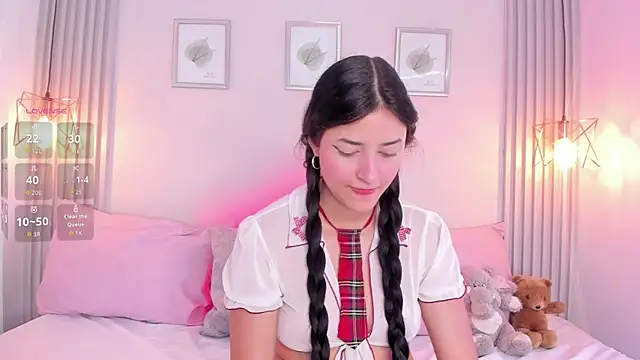 Snapshot of Sallyrosee_ chatting on 07-18-26, 03:38 Sallyrosee online show from 07-18-26, 03:38
