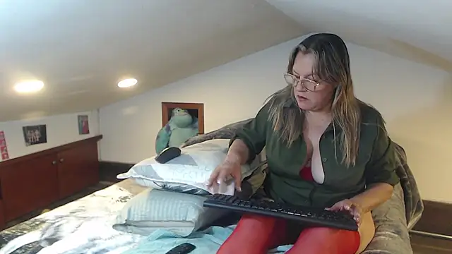 Malu 617 online show from 03-28-26, 12:54