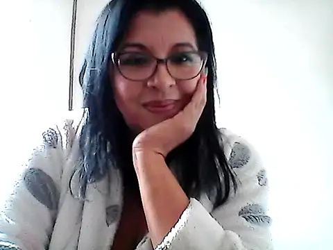 Snapshot of Negritta45 chatting on 03-25-26, 03:51 Negritta45 online show from 03-25-26, 03:51