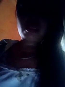 Snapshot of Abi-ni chatting on 05-13-26, 10:17 Abi-ni online show from 05-13-26, 10:17