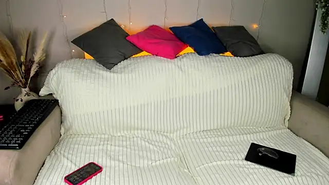 Nika Blaze online show from 07-14-26, 12:57