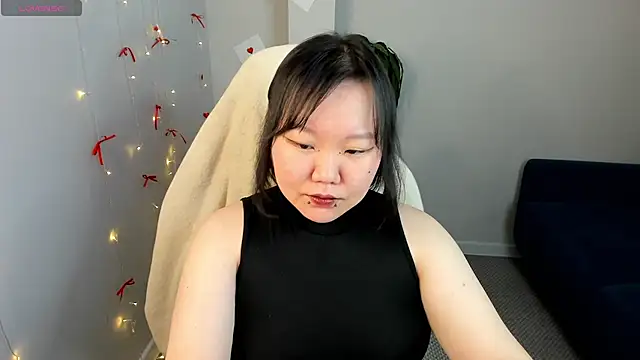 Tokyodreamss online show from 04-06-26, 07:31