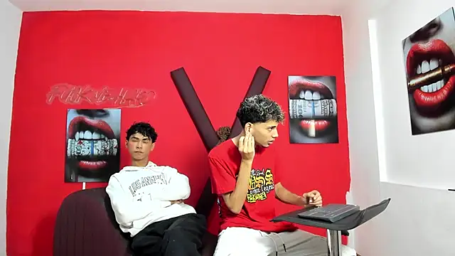 Snapshot of IMPERIAL_HOT chatting on 03-19-26, 01:26 IMPERIAL HOT online show from 03-19-26, 01:26