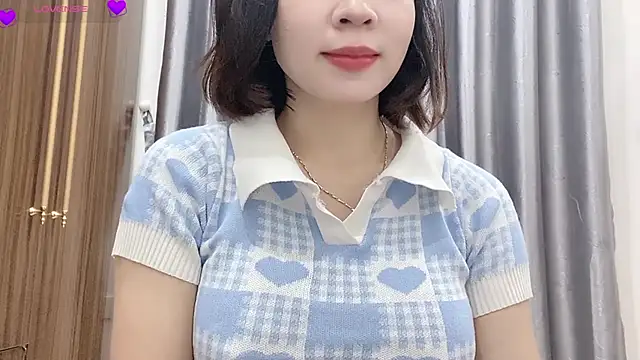 Snapshot of Ryo-Jisoo chatting on 06-18-26, 10:09 Ryo-Jisoo online show from 06-18-26, 10:09
