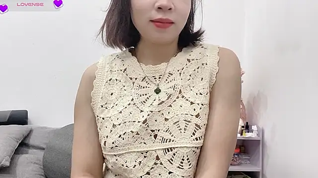 Snapshot of Ryo-Jisoo chatting on 06-25-26, 02:11 Ryo-Jisoo online show from 06-25-26, 02:11