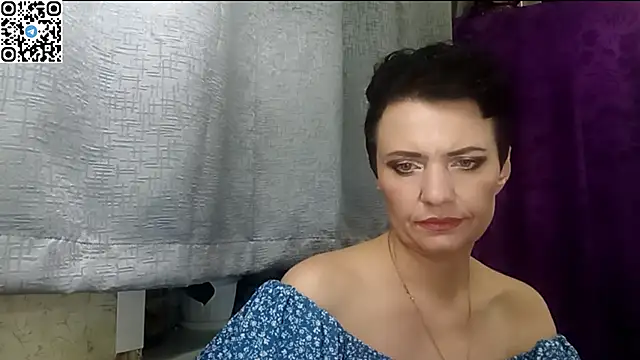 HotMamaQueen234 online show from 04-30-26, 08:57