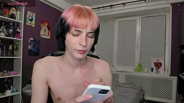 sweet peach    online show from 05-16-26, 07:56