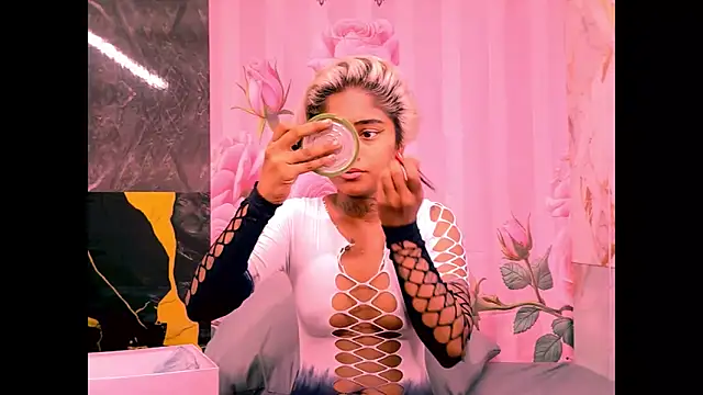 indian barbie online show from 04-20-26, 10:07