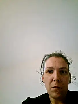 DeaEvy online show from 03-26-26, 03:39