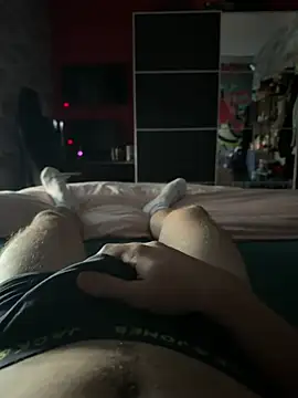 Skinny21ans online show from 03-16-26, 04:44