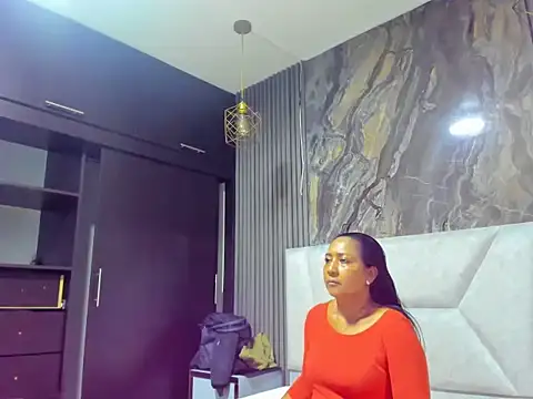 ZafiroHL online show from 03-25-26, 06:03