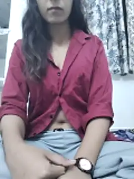 myra77 online show from 03-19-26, 04:55