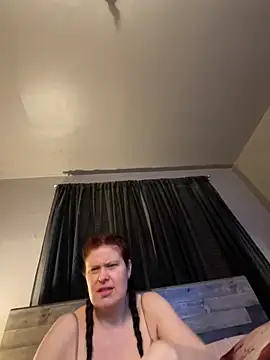 JulieetteLatte online show from 04-04-26, 03:05