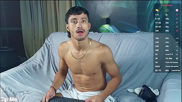 alexis stonne online show from 04-15-26, 07:43