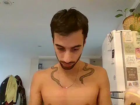 SantinnoVale online show from 04-19-26, 03:06