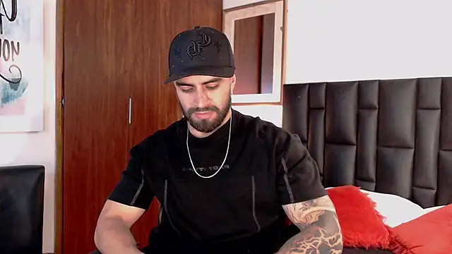 Snapshot of tony_goldstein chatting on 05-06-26, 11:10 tony goldstein online show from 05-06-26, 11:10