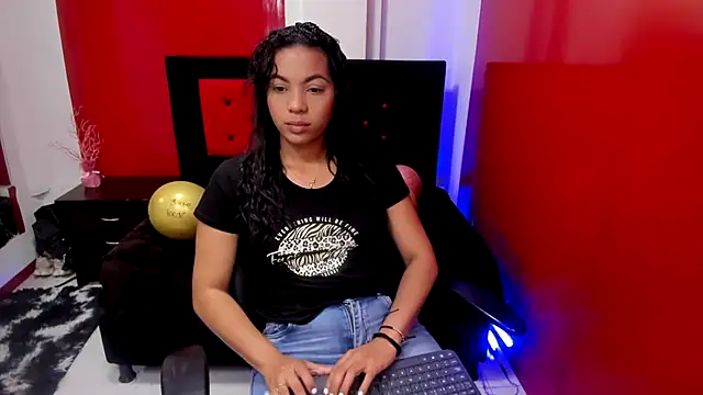 adhara angelss online show from 04-22-26, 07:59