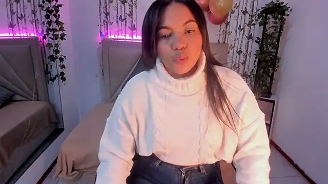 adhara angelss online show from 05-12-26, 02:41