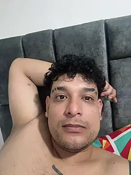 Niccolo Noir online show from 03-24-26, 07:57