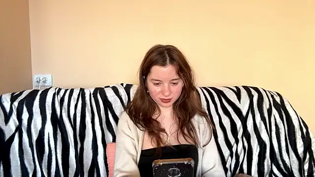 Snapshot of marianogla chatting on 03-20-26, 02:33 marianogla online show from 03-20-26, 02:33