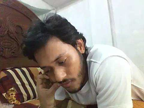 Snapshot of koushik10 chatting on 05-18-26, 03:57 koushik10 online show from 05-18-26, 03:57