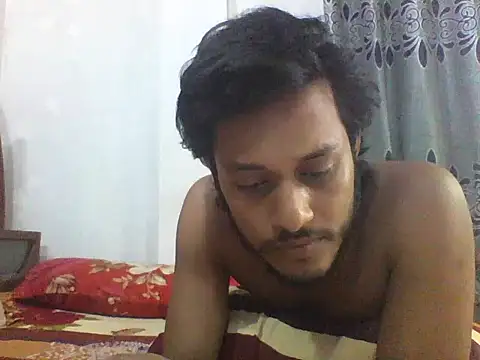 Snapshot of koushik10 chatting on 06-12-26, 05:17 koushik10 online show from 06-12-26, 05:17