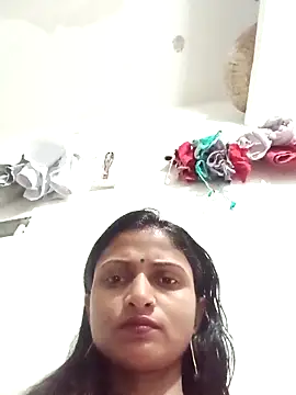 Snapshot of Leelaaji chatting on 03-25-26, 09:43 Leelaaji online show from 03-25-26, 09:43